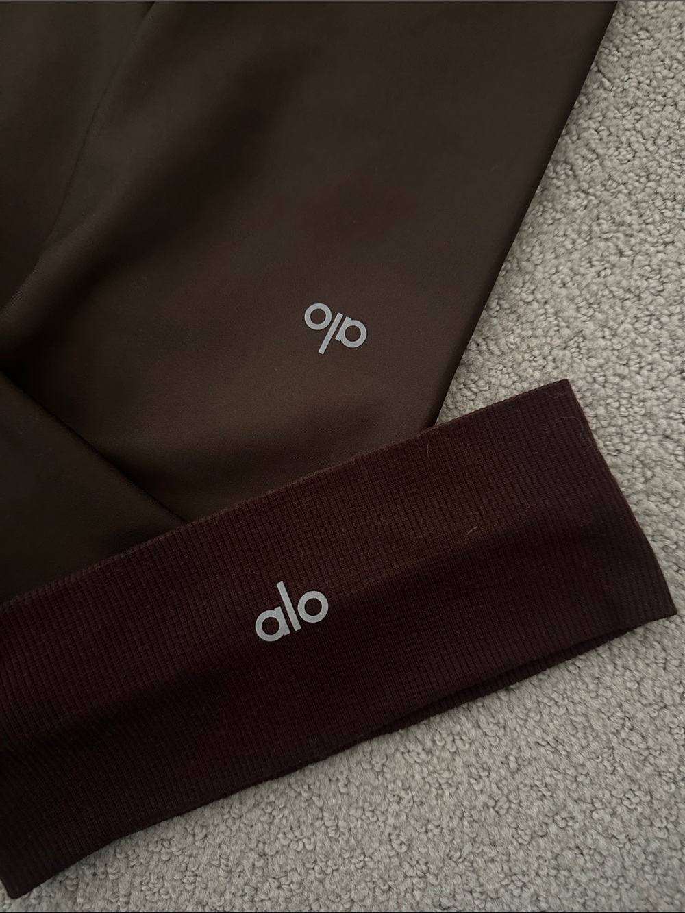 Like New! Alo Brown High-Waist Leggings & Headband Set - Picture 3 of 4